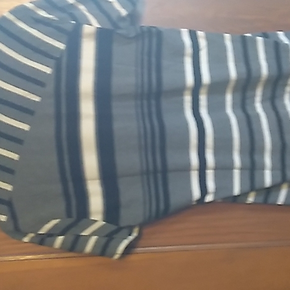 T shirt - Picture 2 of 2